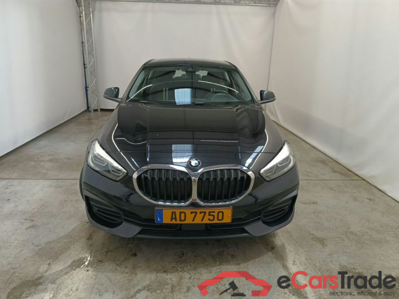BMW 1 HATCH DIESEL - 2019 120dXA 190hp (EU6AP) 5d #5