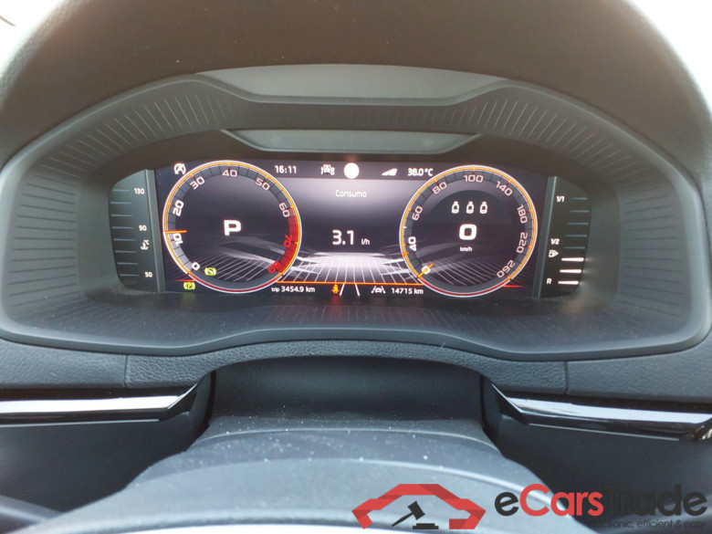 SKODA Karoq 1.5 TSI 110 kW (150 CV) DSG 7 vel. Sportline (Winterpack)  #4
