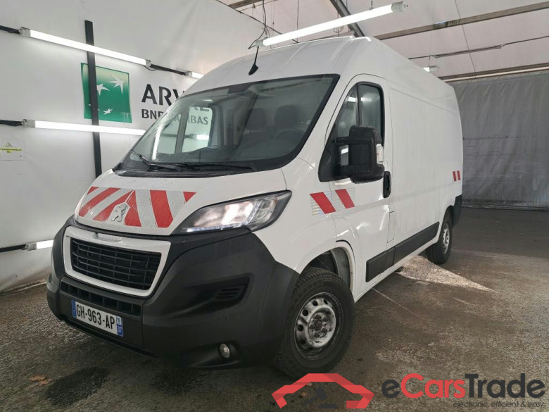 PEUGEOT Boxer / 2014 / 4P / Fourgon tôlé BlueHDi S&S 120 PREMIUM 335 L2H2