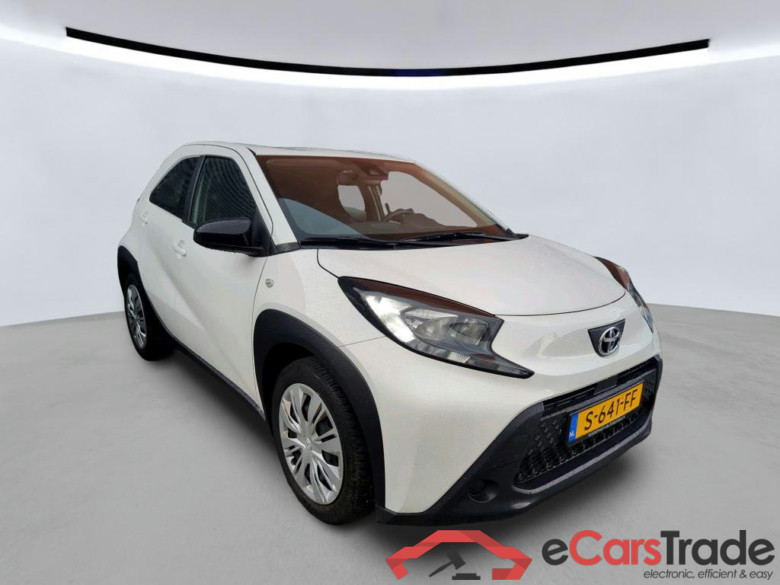 TOYOTA Aygo X 53 kW #3