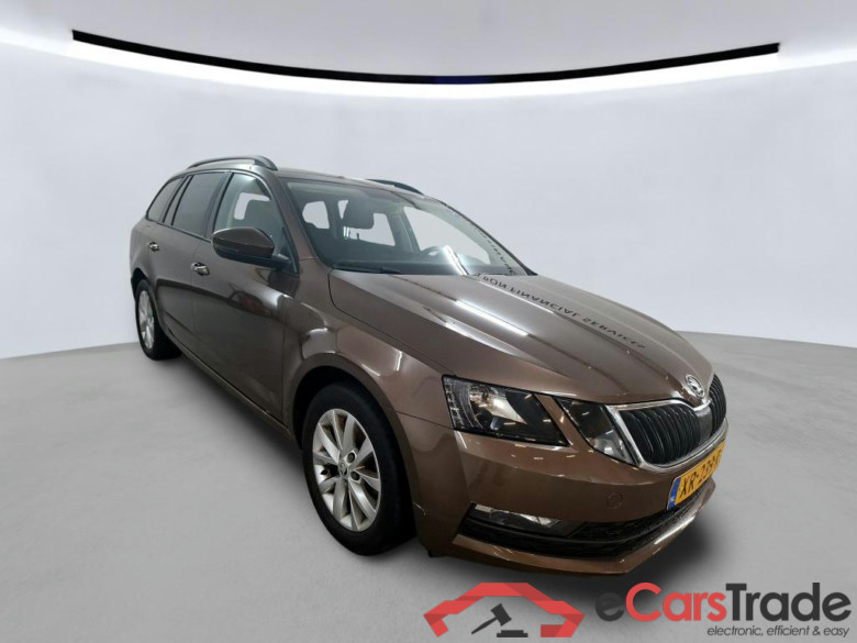 SKODA Octavia Combi 85 kW #5