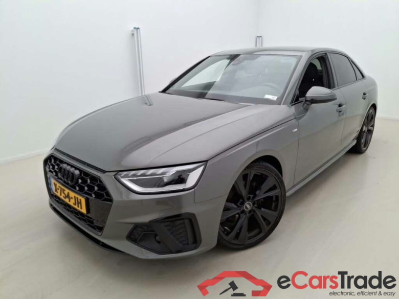 AUDI A4 LIMOUSINE 35 TFSI S edition Competition #1