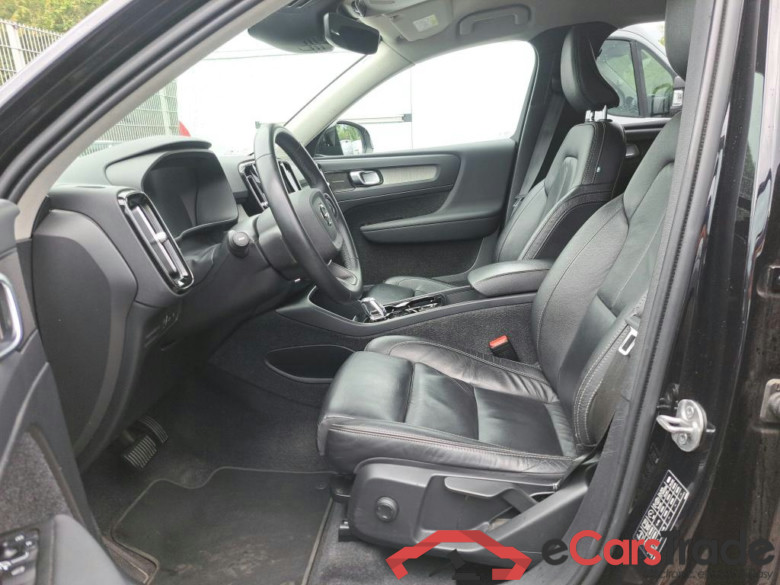 VOLVO XC40 1.5 T4 RECHARGE GEARTR. INSCRIPTION #5