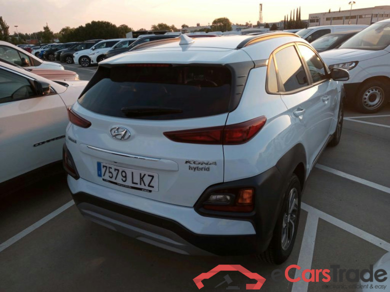HYUNDAI Kona / 2017 / 5P / todoterreno 1.6 GDI HEV SLE DCT #2