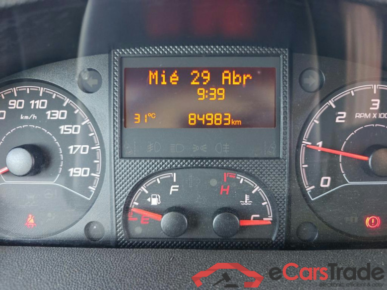 PEUGEOT Boxer / 2014 / 4P / furgón 335 L3 H2 BHDI 103kW (140CV) S&S 6 V. M #5
