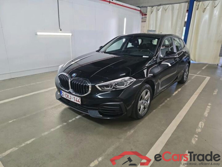 BMW 1 Reeks Hatch 1 Reeks Hatch 118iA (100 kW) 100kW/136pk  5D/P Auto-7