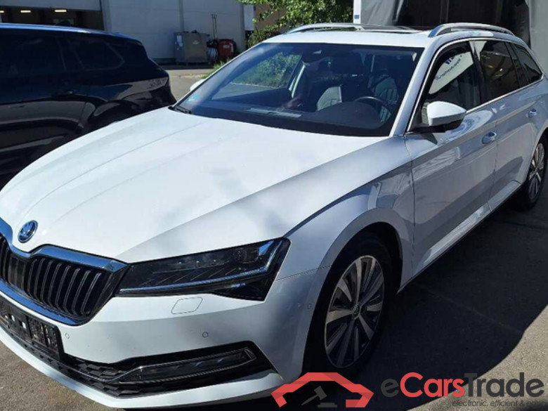 Superb Combi Premium Edition 2.0 TDI 110KW AT7 E6d #1