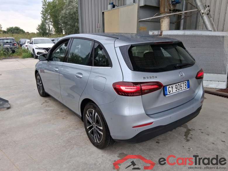 Mercedes B 250e Plug-In Hybrid Advanced Aut. LED Widescreen ACC Navi 1/2 Sport-Leather KeylessGo Camera Klima PDC ... #4
