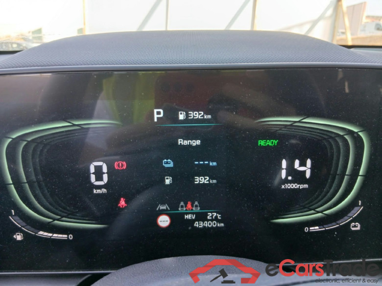 KIA Niro / 2022 / 5P / crossover 1.6 GDi PHEV 135kW (183CV) Drive #4