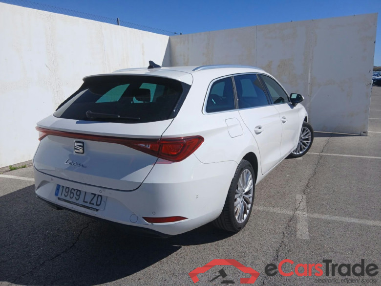 SEAT Nuevo León / 2020 / 5P / familiar SP 1.5 eTSI 110kW DSG S&S Xcellence Go L #2