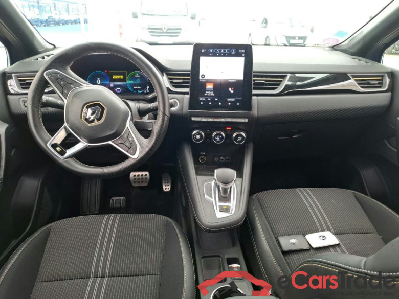 RENAULT Captur / 2019 / 5P / SUV E-Tech engineered Plug-in hybrid 160 #5