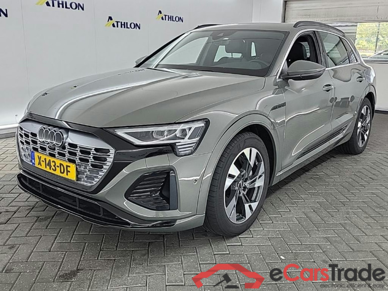 AUDI Q8 e-tron 50 e-tron quattro S edition 5D 250kW