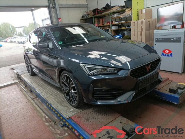 CUPRA Leon 