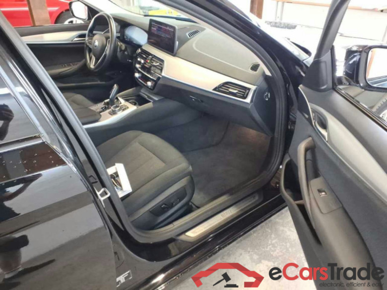 BMW 530e  #6