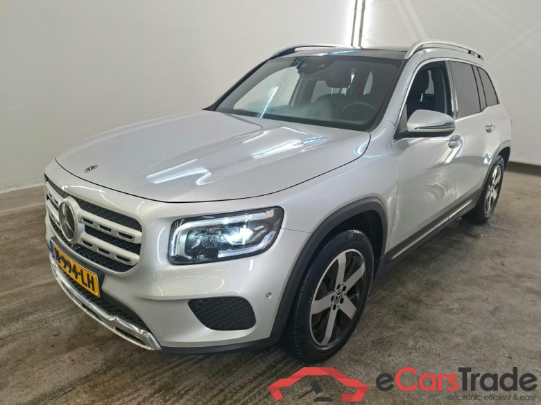 Mercedes-Benz GLB 200 DCT Business Solution Luxury 5d #1