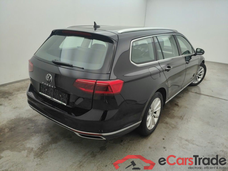 Volkswagen Passat Variant 2.0 TDI SCR 147kW DSG7 Elegance Business 5d #2