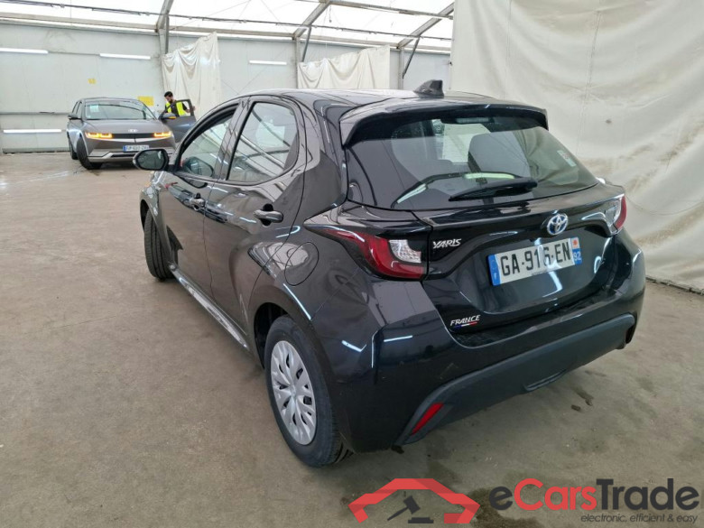 TOYOTA Yaris Hybride / 2019 / 5P / Berline Hybride 116h France Business Stage Acad #2