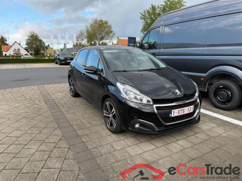 PEUGEOT 208 1.2 PureTech GT Line S&S #2