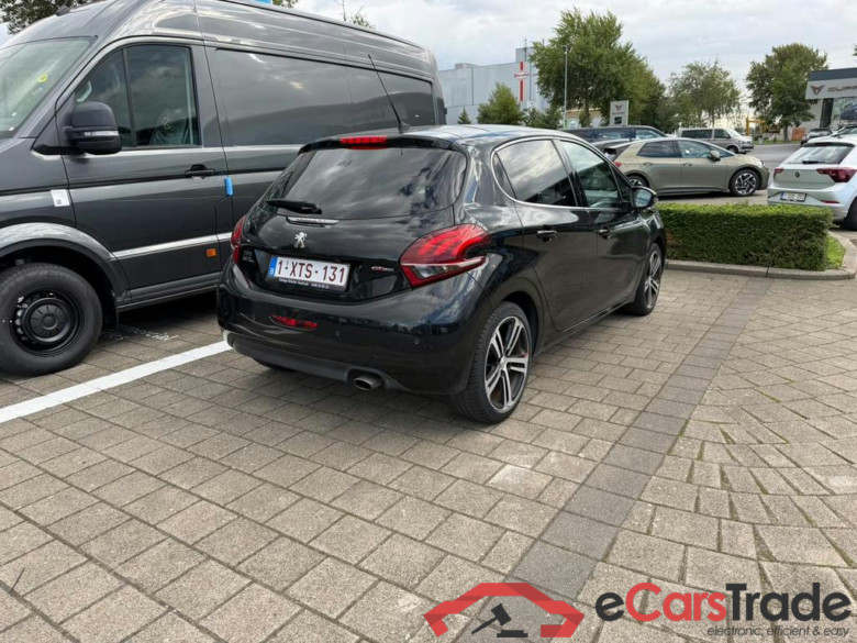 PEUGEOT 208 1.2 PureTech GT Line S&S #4