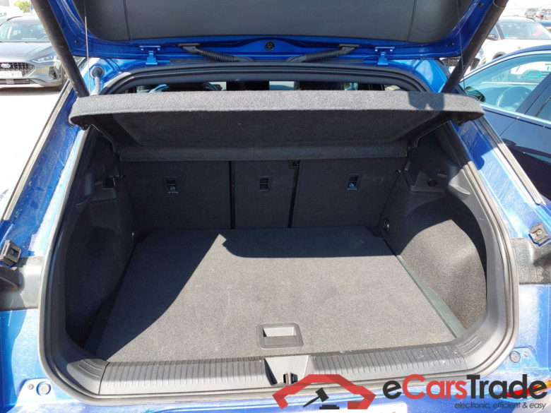 VOLKSWAGEN T-Roc 1.0 TSI 110kW (150CV) DSG7 R-Line(Winterpack) #6