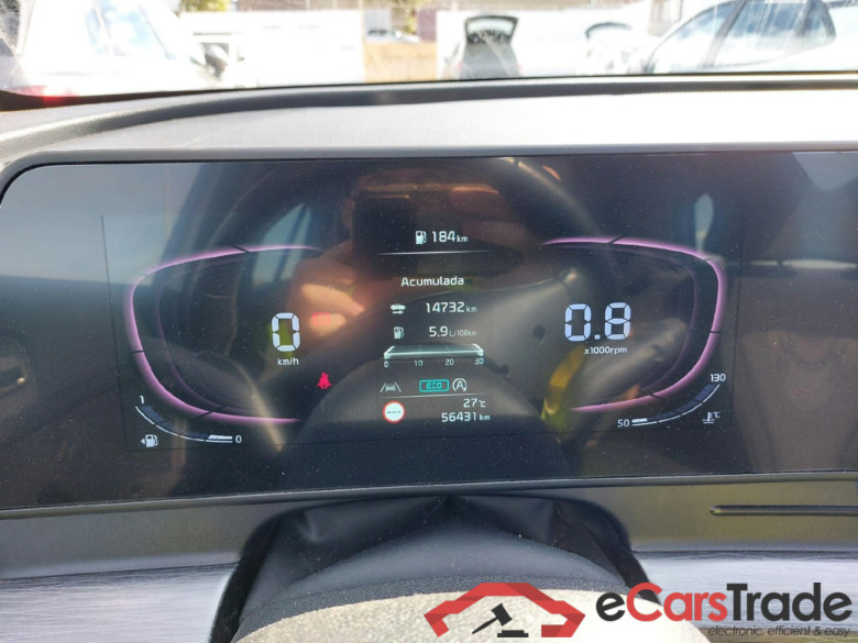 KIA Sportage / 2022 / 5P / todoterreno 1.6 T-GDi 110kW (150CV) Drive 4x2 (AC2) #4