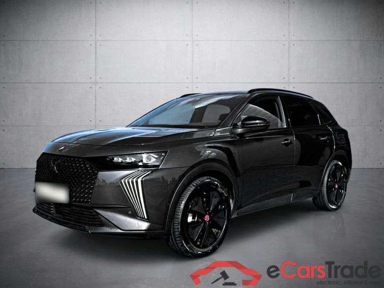 DS DS 7 Performance Line + E-Tense 225 #1