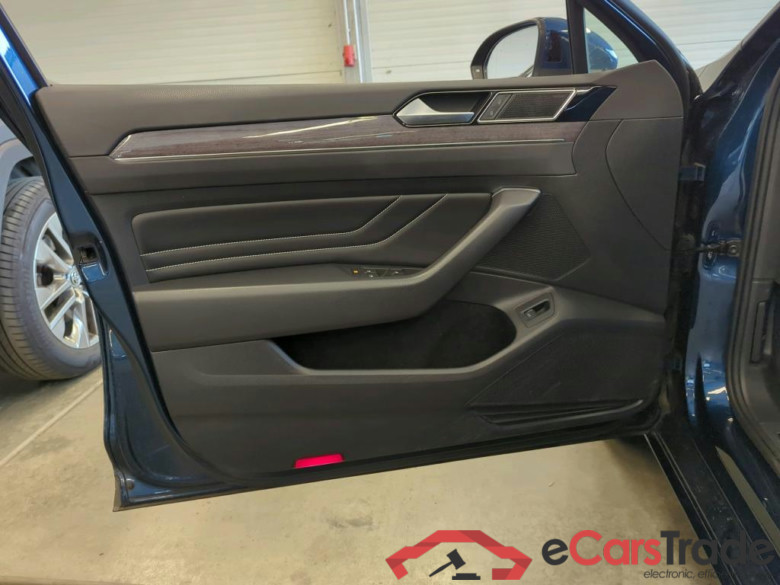 Passat Variant Elegance 2.0 TSI 140KW AT7 E6d #6