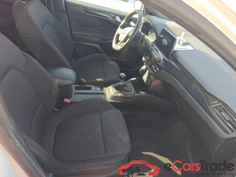 FORD Focus / 2018 / 5P / berlina con portón 1.0 Ecoboost MHEV 92kW ST-Line #6