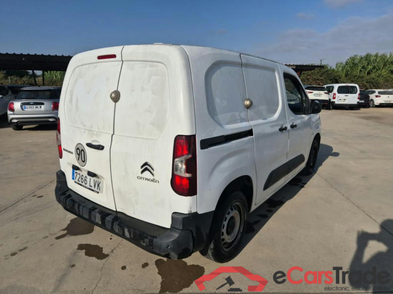 CITROEN Berlingo / 2018 / 4P / furgón derivado de turismo Talla M BlueHDi 100 CLUB #2