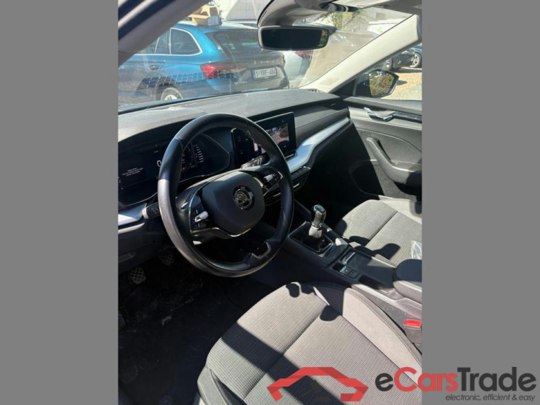 SKODA Octavia Combi Dsl SW 2.0 TDi SCR Ambition #5
