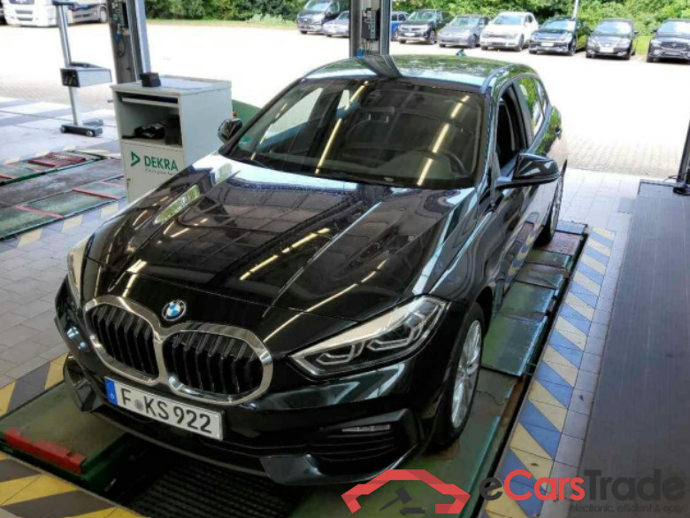 Baureihe 1 Lim. 120 d Advantage 2.0 140KW AT8 E6d #1