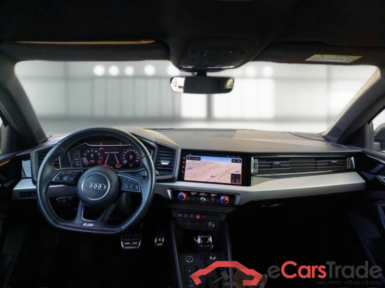 AUDI A1 / 2018 / 5P / BERLINA 35 TFSI S TRONIC IDENTITY BLACK SPORTB. #3