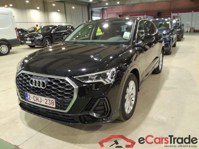 AUDI Q3 Sportback 1.4 45 TFSI E S TRONIC #1