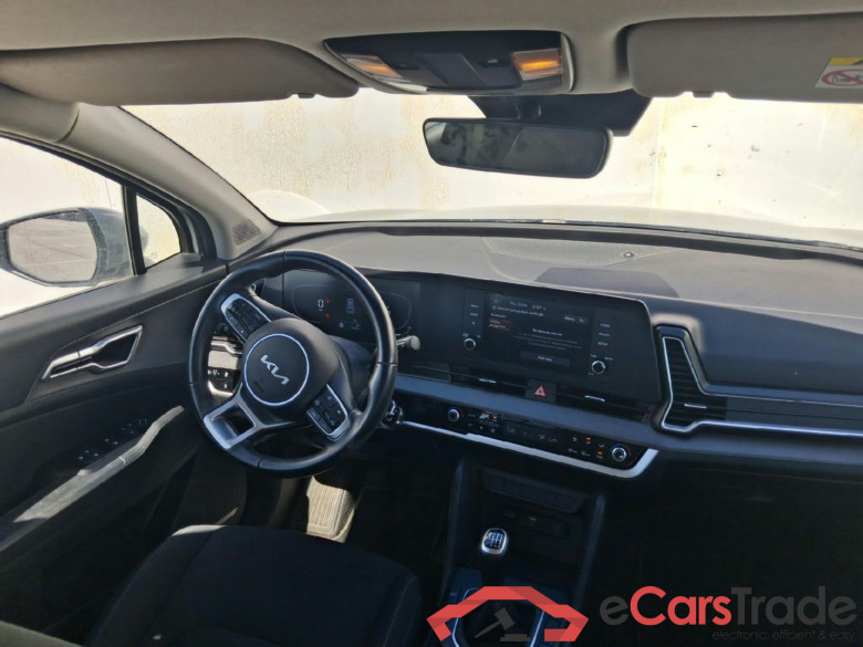 KIA Sportage / 2022 / 5P / todoterreno 1.6 T-GDi 110kW (150CV) Concept 4x2 #3