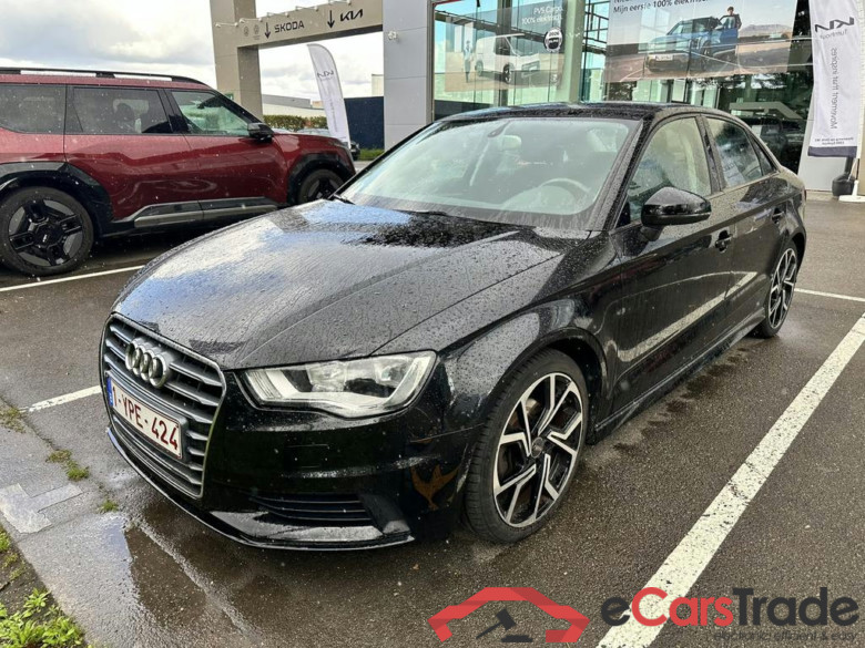 AUDI A3 Sedan Berline Attraction 1.6 TDI ultra  81(110) kW(pk) 6 versnellingen