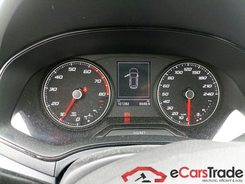SEAT Arona / 2017 / 5P / todoterreno 1.0 TSI 85kW (115Cv) Style Edition Eco (CX) #4