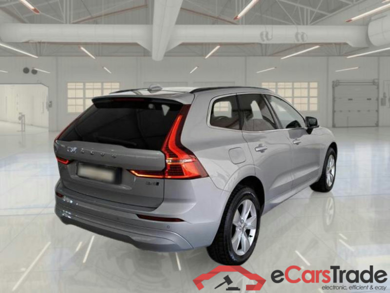 VOLVO XC60 / 2021 / 5P / SUV B4 D AWD automatico Core #2