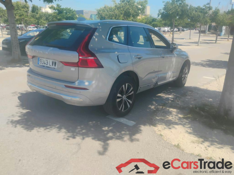 VOLVO XC60 / 2017 / 5P / todoterreno 2.0 T6 AWD Recharge Inscription Exp Auto #2