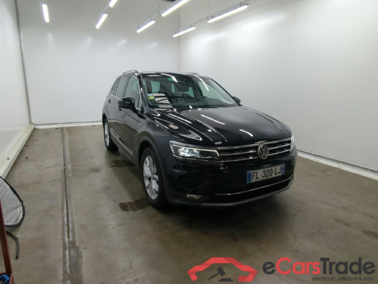 VOLKSWAGEN Tiguan / 2016 / 5P / SUV 2.0 TDI 150 DSG7 Carat #2