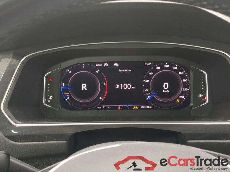 VOLKSWAGEN Tiguan / 2016 / 5P / SUV 2.0 TDI 150 DSG7 Carat #6