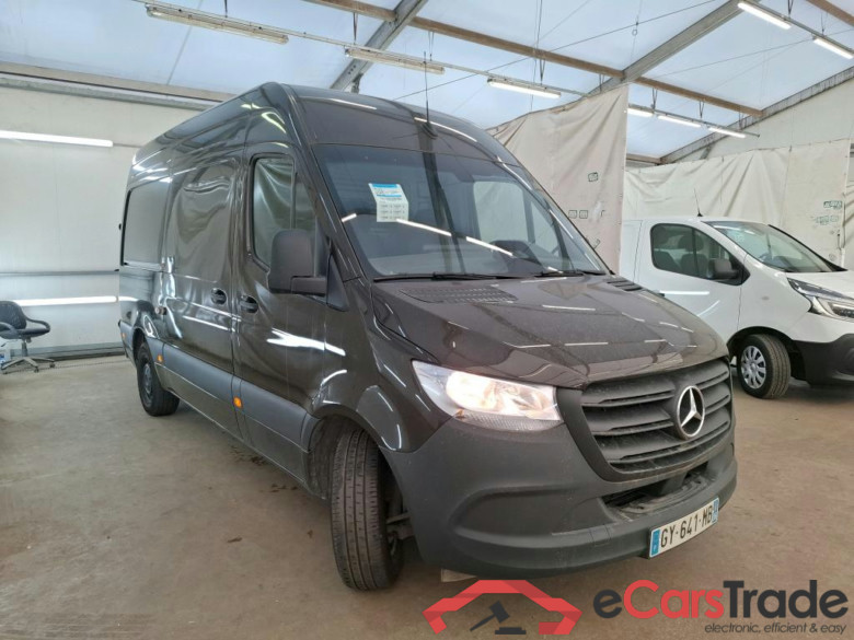 MERCEDES-BENZ Sprinter / 2018 / 4P / Fourgon tôlé 311 FG 37 3,5t PRO Propu. #4