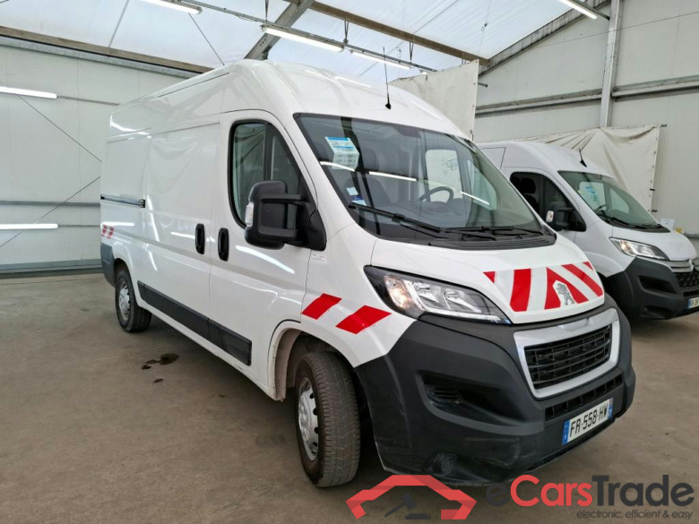 PEUGEOT Boxer  2014  4P  Fourgon tôlé BlueHDi  120 PREMIUM 335 L2H2 #4