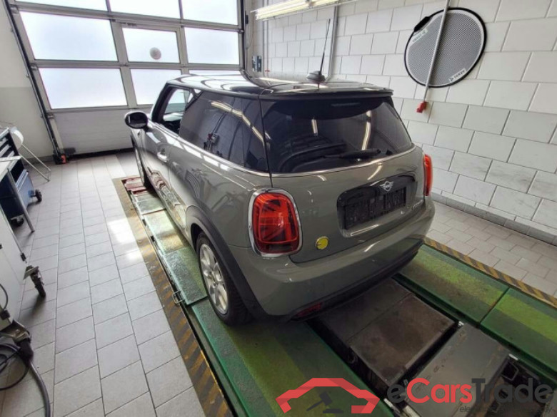 MINI Mini 3-trg. (F56)(2013->) DE - LimS3 SE, Cooper SE Classic Trim, (Facelift 2) 2021 - 2024 #4