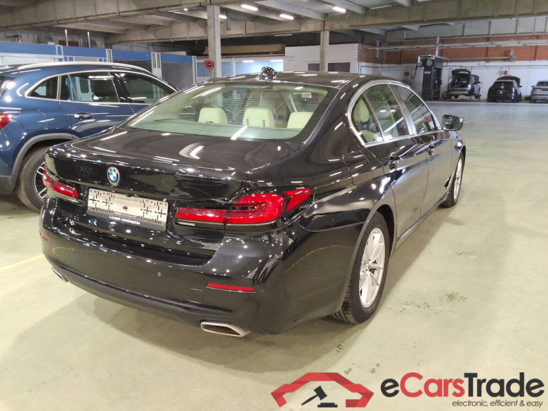 BMW 5 SERIES BERLINE 2.0 518D 110KW AUTO #4