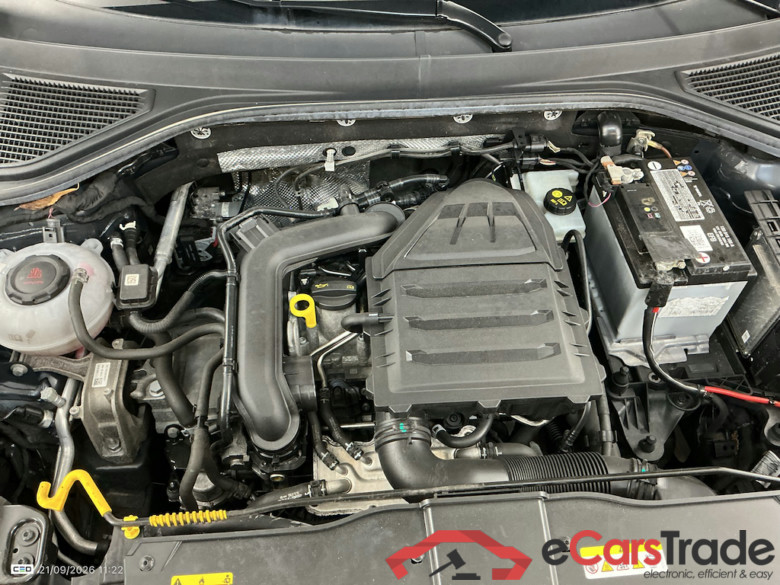 VOLKSWAGEN T-ROC 1.0 TSI United OPF #6