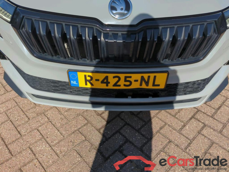 SKODA Karoq 1.5 TSI Sportl. Bus. #6