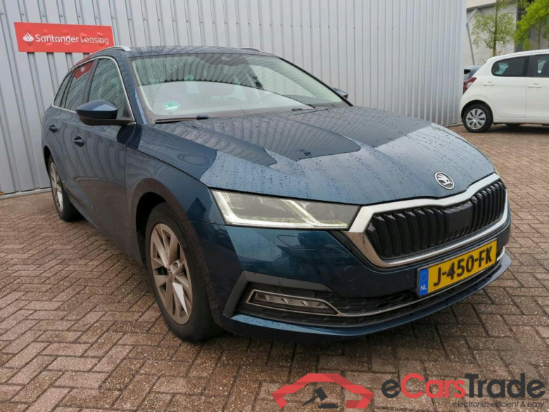 SKODA Octavia Combi 1.5 TSI First Edit. #4