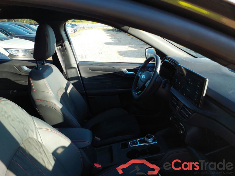 FORD Kuga 2.5 PHEV 243cv AutomÃ¡tico ST-LINE X (Panorama Roof + Winterpack) #3