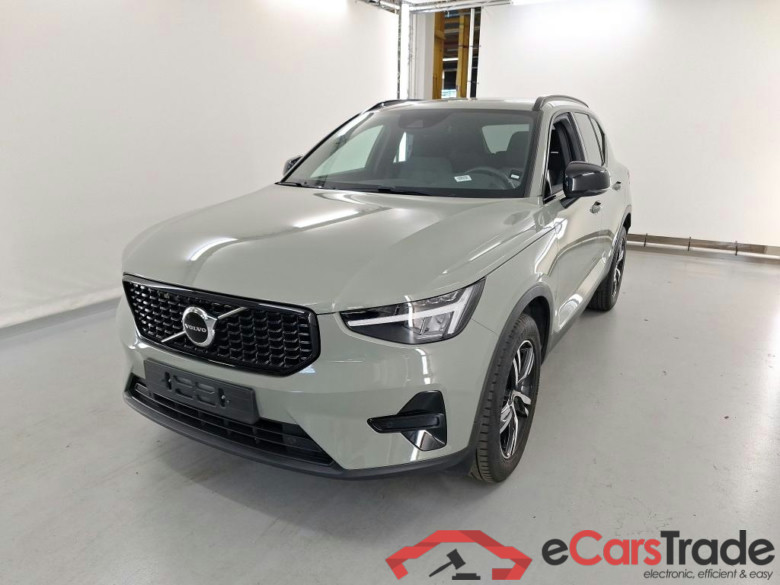 VOLVO XC40 1.5 T2 PLUS DARK DESIGN AUTO