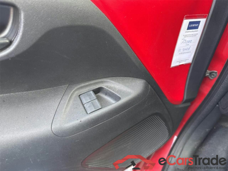 TOYOTA Aygo 1.0 VVT-i x-fun #5